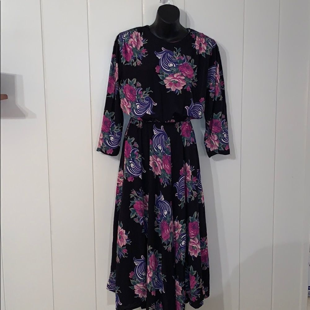 Vtg 90s E.D. Michaels black floral rayon dress
